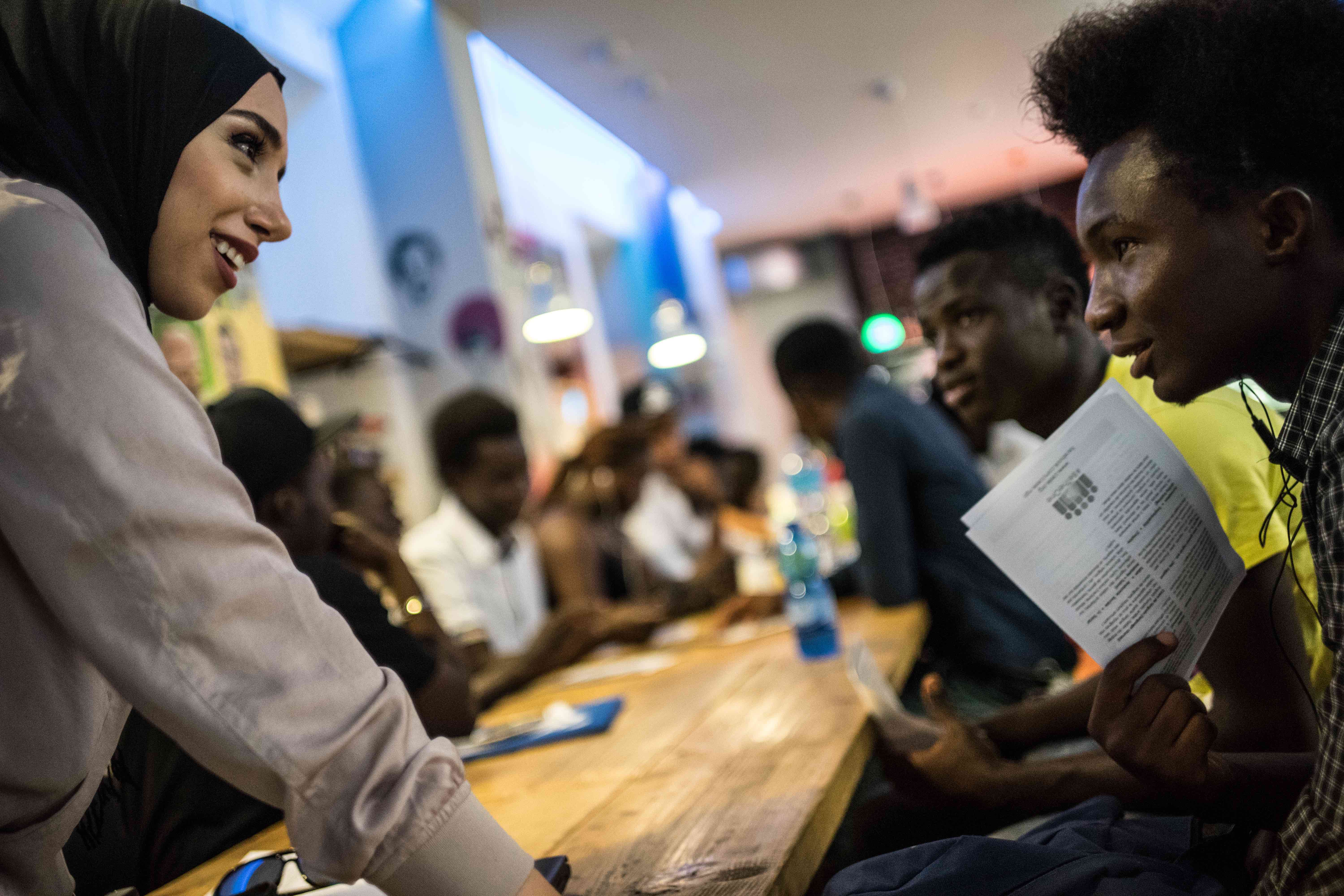 Palermo, incontro tra associazioni e migranti. Foto di studio14photo per CIAI, ente capofila del progetto “Ragazzi Harraga. Processi di inclusione sociale per minori migranti non accompagnati nella città di Palermo"