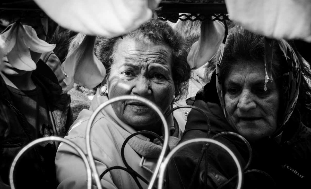 Emanuela Borrelli, Riti religiosi Motivo di incontro socialità e devozione, Pagani (Sa) (2)