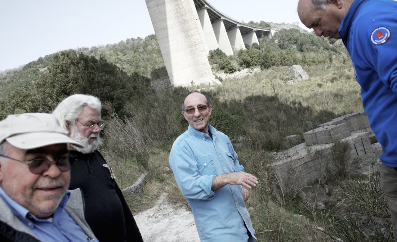 Massimo Valicchia, Salerno-Reggio Calabria, Viadotto, Antonio, Pasqualino, Giacomo e Fabio hanno partecipato alla sua costruzione