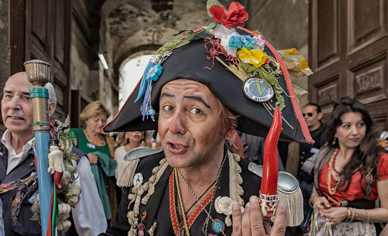 O’ Pazzariell Napulitan, Napoli, Luigi Ricchezza