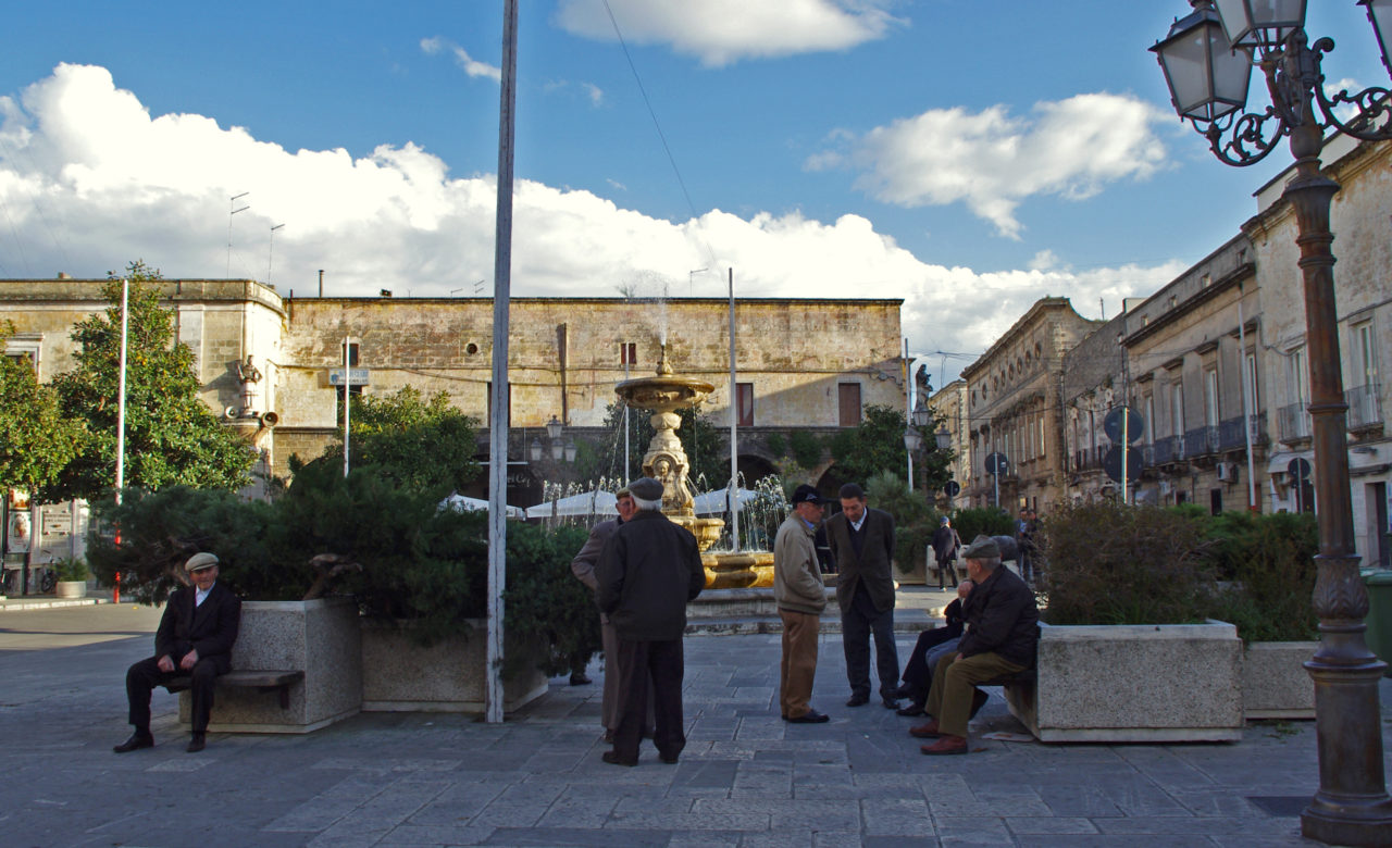 Pietro Carafa, Arredo urbano, Ceglie Messapica (BR)