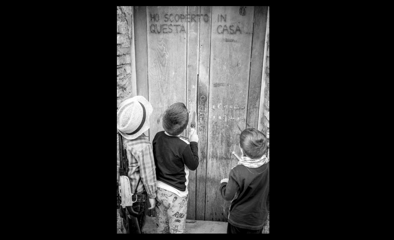Santi D’Anna, Curiosi Alleati, Scaletta superiore (ME)