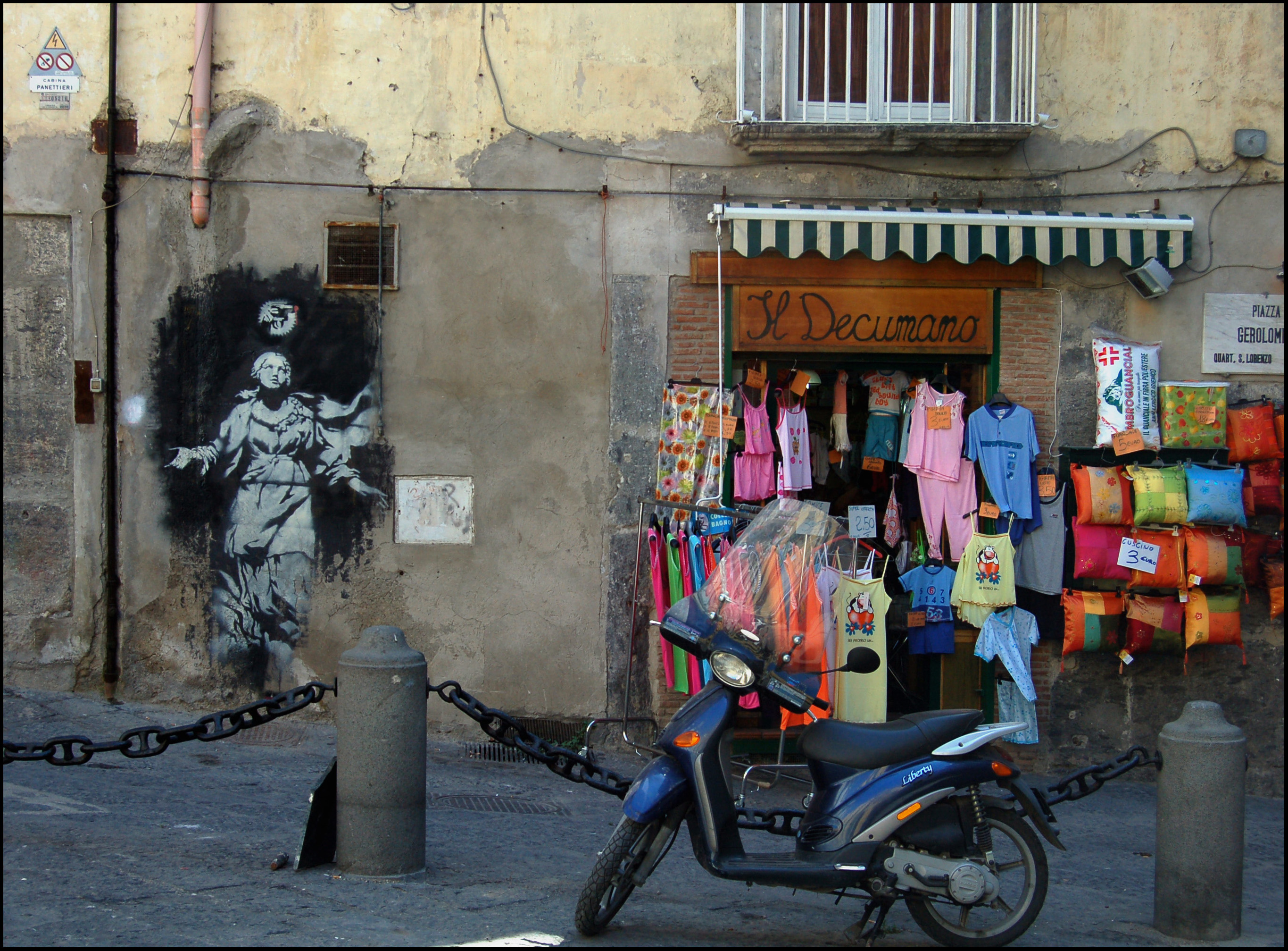 Da Flickr.com, Naples 2007, foto di David Evers, Licenza Creative Commons (CC BY 2.0)